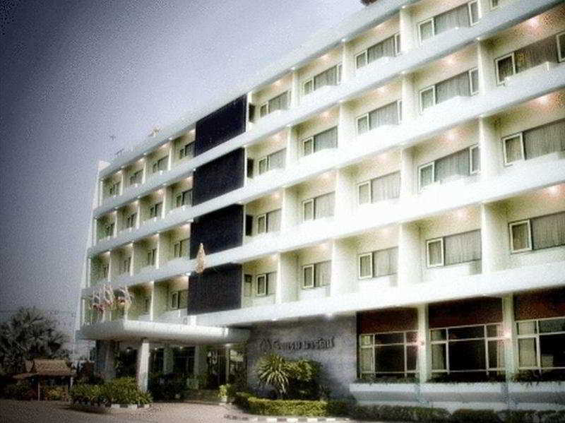 Navarat Heritage Hotel Kamphaeng Phet Exterior photo