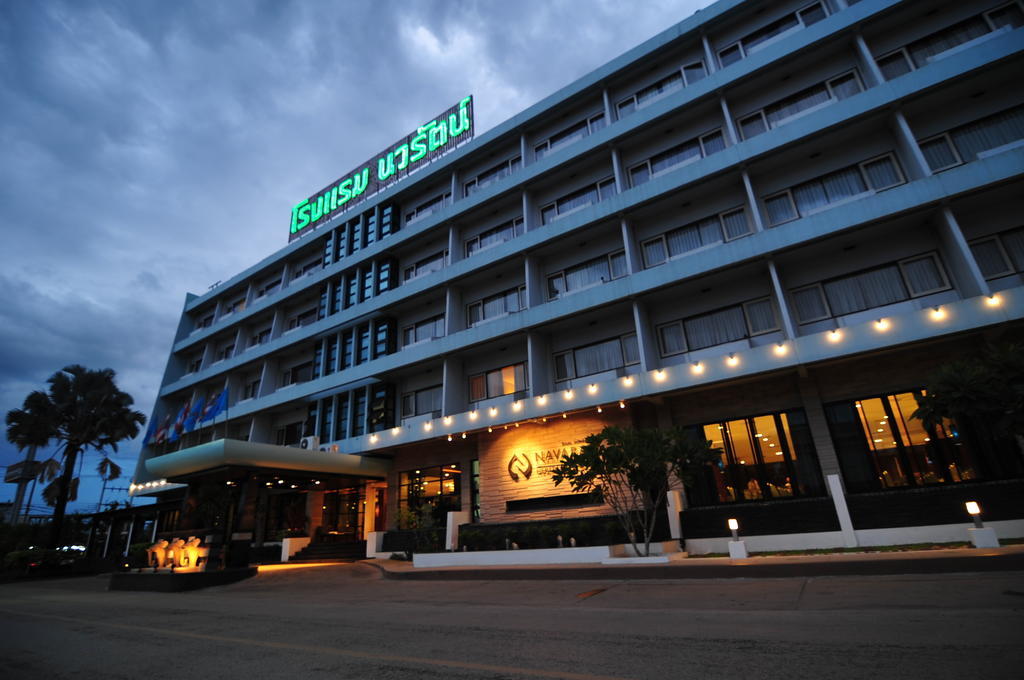 Navarat Heritage Hotel Kamphaeng Phet Exterior photo
